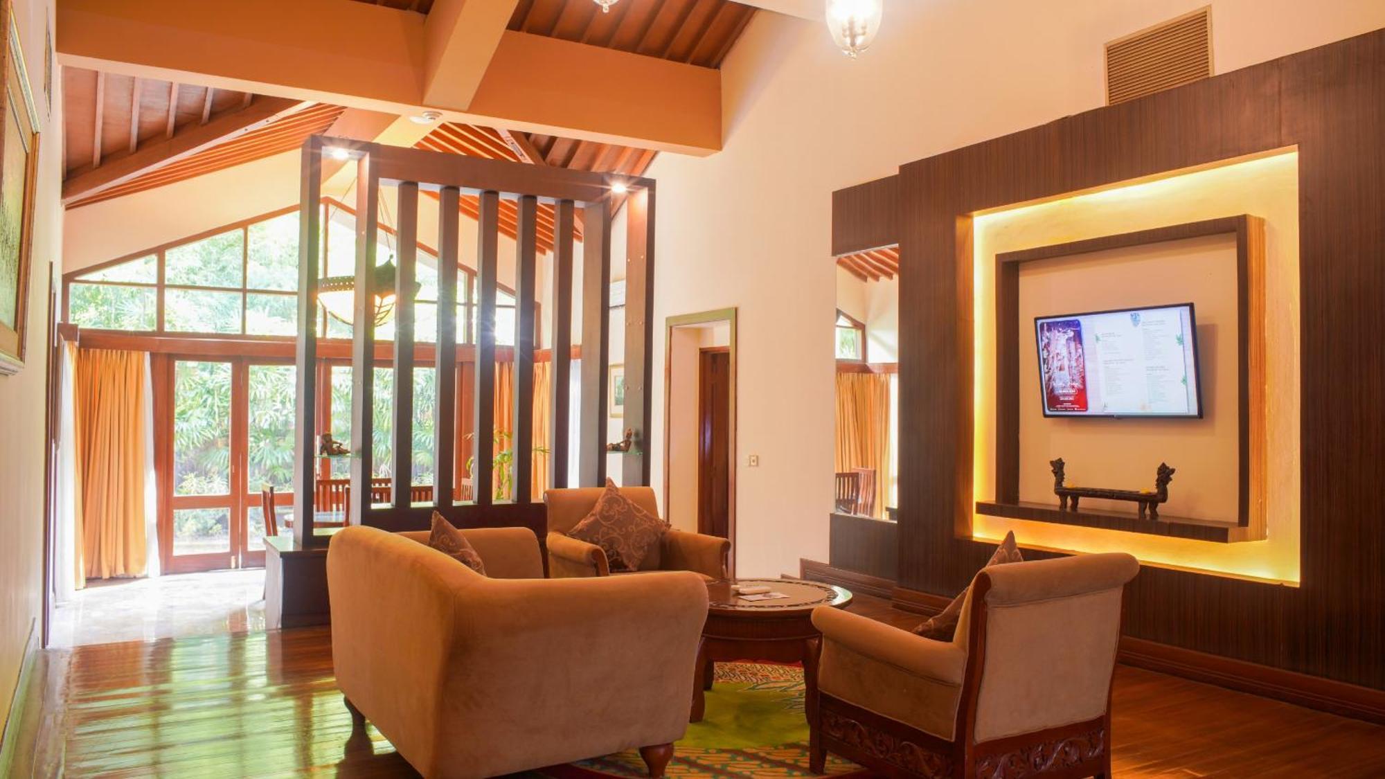 Lorin Solo Hotel Екстериор снимка