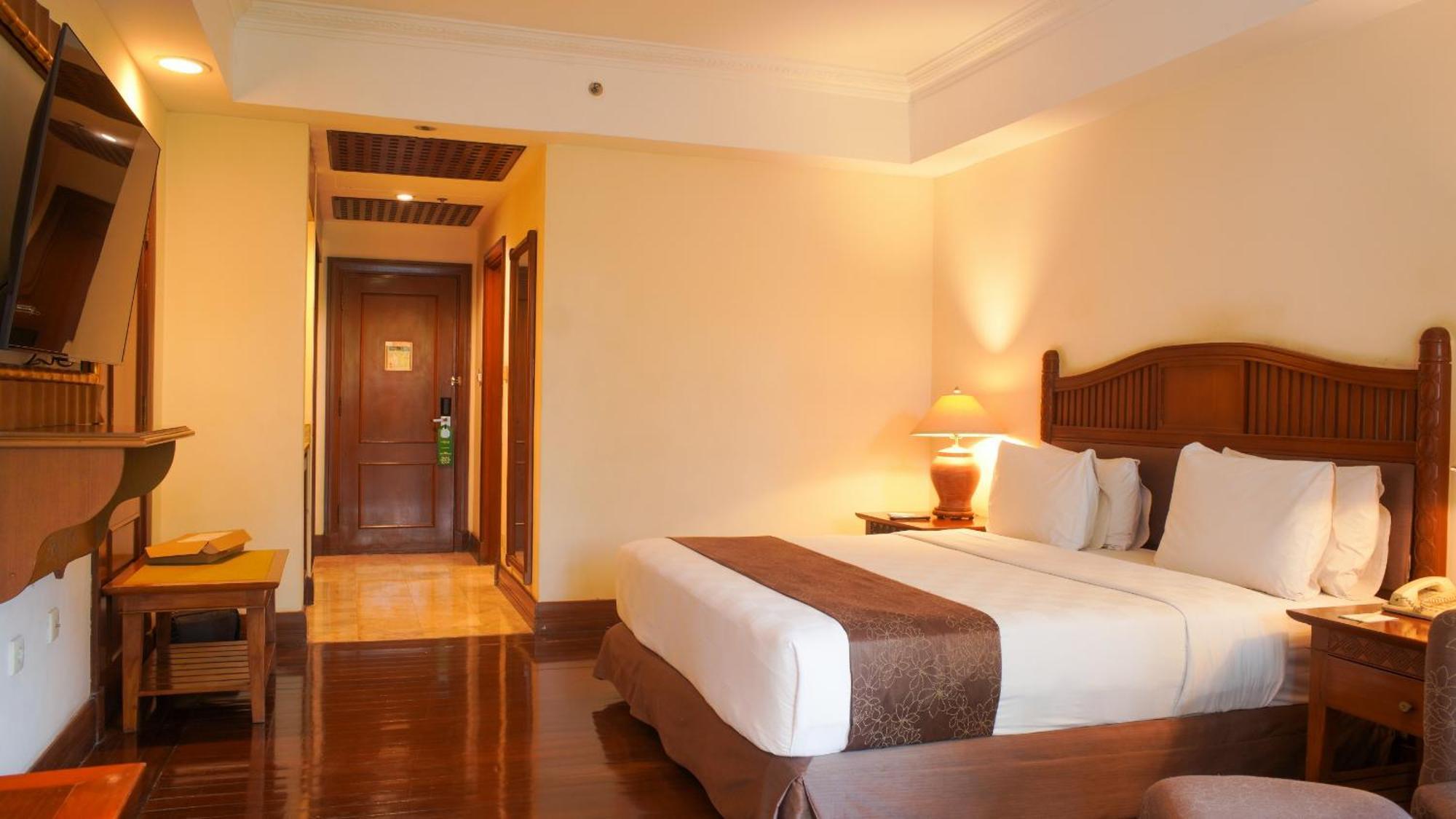 Lorin Solo Hotel Екстериор снимка